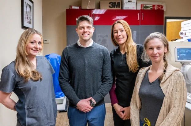 Staff with doctors (2)